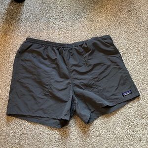 Patagonia Baggies 5” Inseam Perfect Condition
